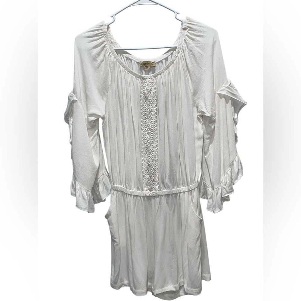 Democracy White Angel Wing Arm Romper Size Medium